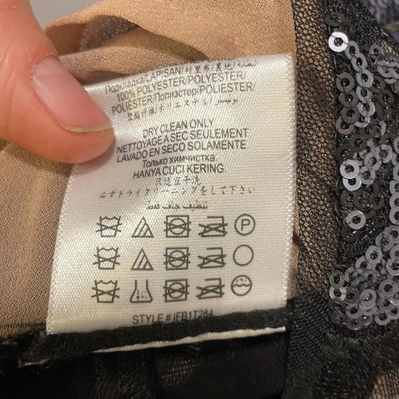 BCBG MaxAzria Savanah black beaded sleeveless top - Picture 10 of 11